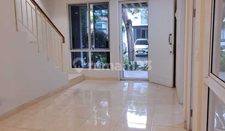 Semi-Furnished Greenwich House in Bsd City, Located in a Premium Location 2