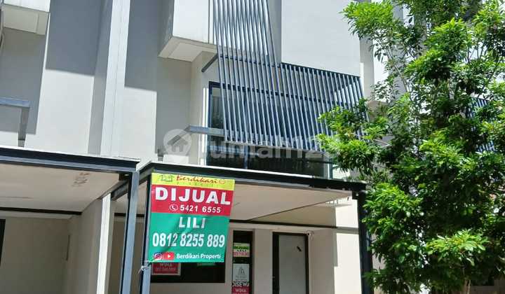 Rumah Full Furnish 3 Lantai Tabebuya Bsd City, Good Location