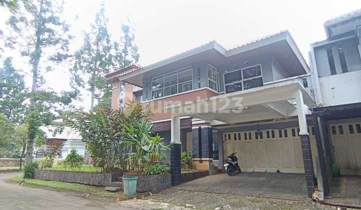 Rumah Hook Di Taman Giri Loka Bsd City, Kawasan Old Money Rumah Hook Di Taman Giri Loka Bsd City, Kawasan Old Money