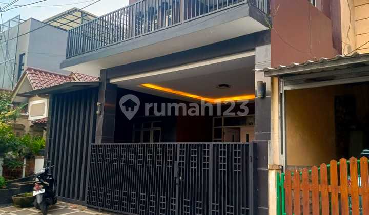 Rumah 2 Lantai Regency Melati Mas, Nego Sampai Deal 2