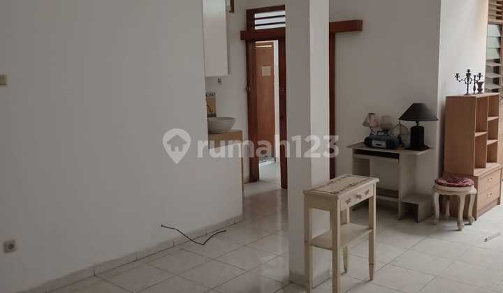 Rumah 2 Lantai Siap Huni Disewakan 2
