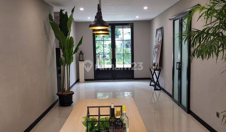 Rumah Baru 2.5 Lantai Versailles Residences Bsd Industrial Minimalis 2