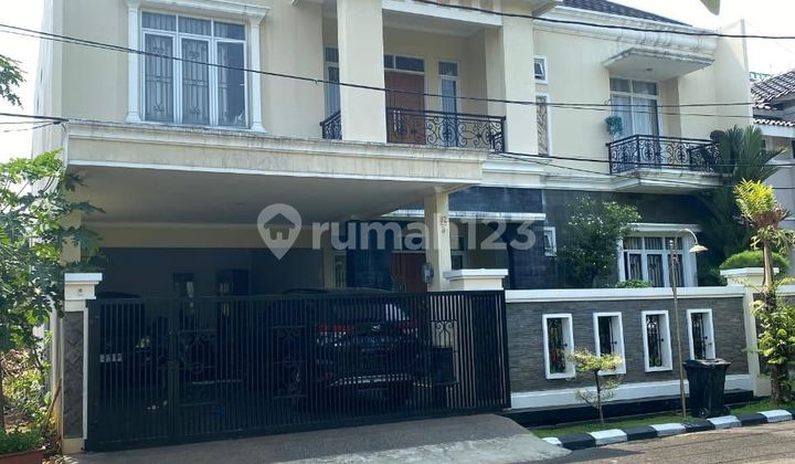 Di Jual Cepat Rumah Premium di Villa Dago Pamulang