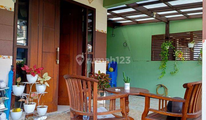 Di jual cepat rumah di Pamulang di villa Pamulang Mas 2