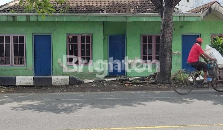 House on Jln Veteran Pasuruan House on Jln Veteran Pasuruan