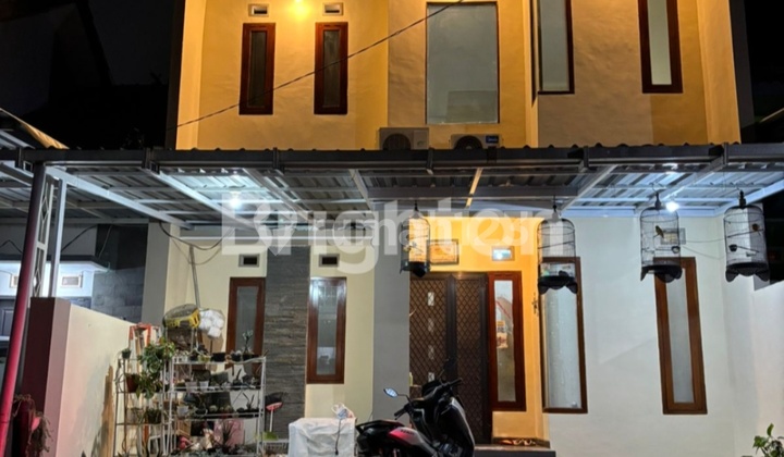 Rumah di Saxofon Deket Ub 2