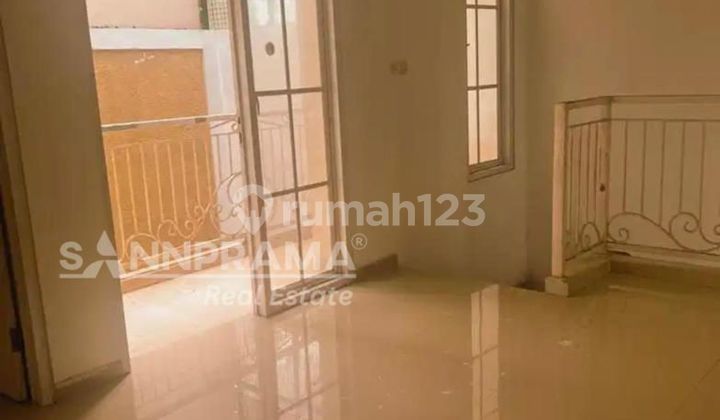 2-Story House with SHM in Cirendeu Near MRT and Cinere 2