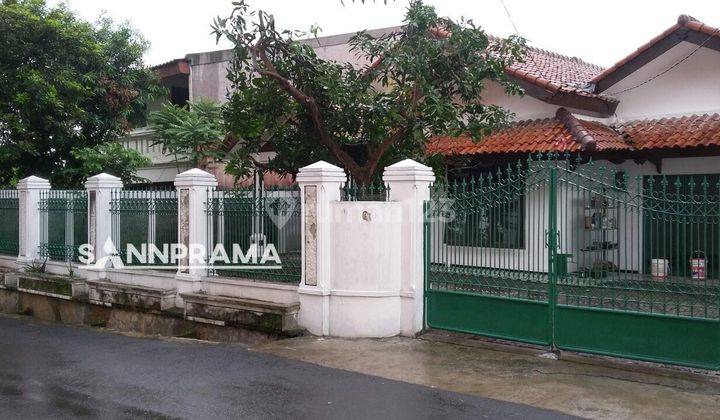 Rumah Mewah Bagus di Jl Ceger, Jakarta Timur 1