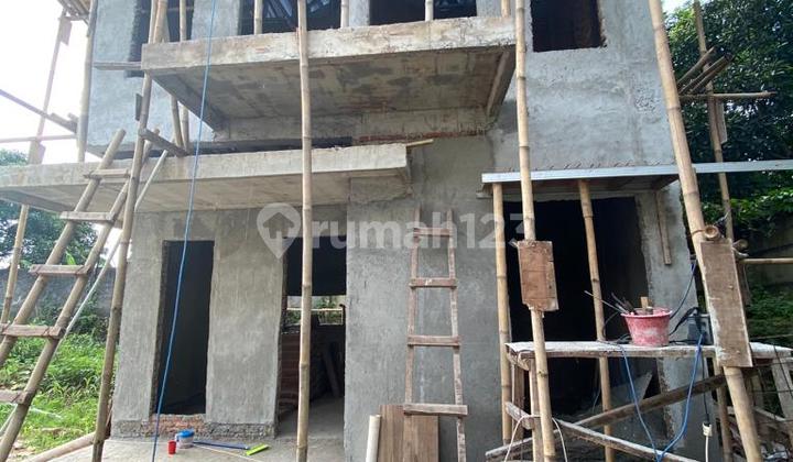 Rumah Baru Mewah Posisi Pojok Dalam Perumahan Tanah Baru
