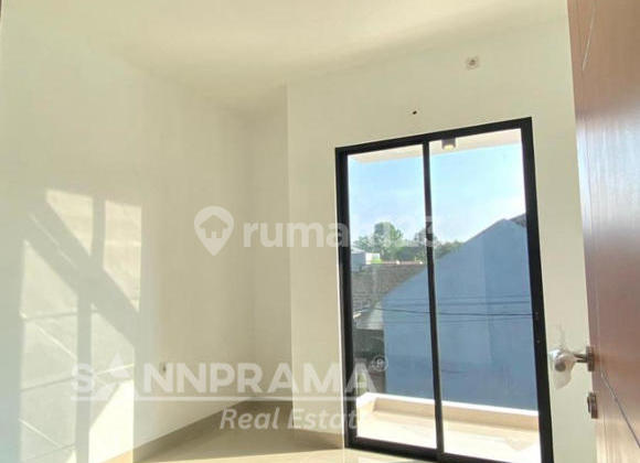 Rumah Cantik Baru 2 Lantai Tanah Luas Sawangan Permai -ph-