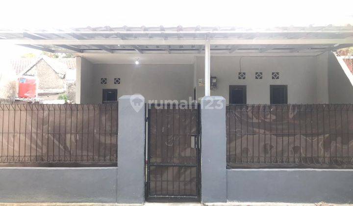 Rumah second 120/45 diapit 2 stasiun jalan tol di Cilebut Bogor 1