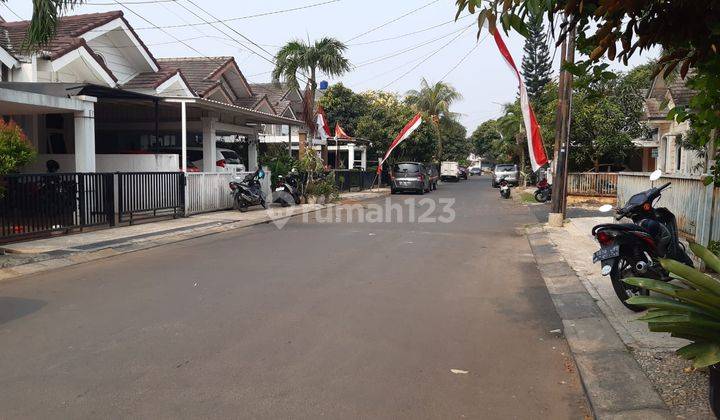 Rumah Second Tanah Luas Sudah Direnovasi di Ciputat, Tangsel 2