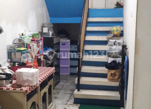 Dijual Cepat Rumah Dan Gudang di Siwalan Kerto Timur Harga Bu bisa Nego  10