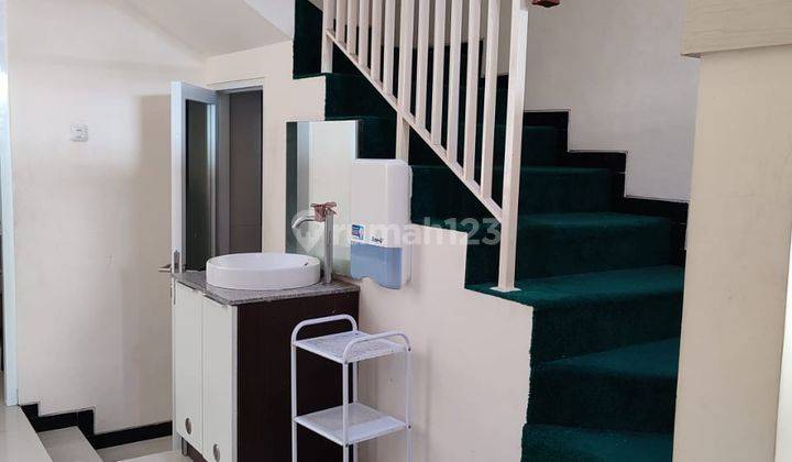 Disewakan Rumah Full Furnished 2 Lantai di Sukolilo Dian Regency 2