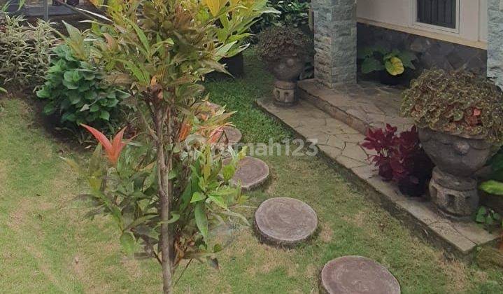 Dijual Villa Grand Trawas Sangat Terawat  3