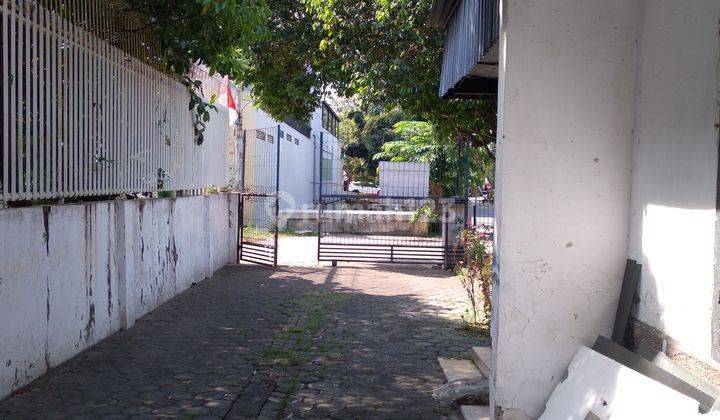 Di Jual Tanah Bonus Bangunan Lama Halmahera Semarang 3