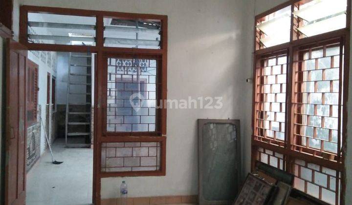 Dijual Rumah Tengah Kota di Jl. Jagalan Semarang 2