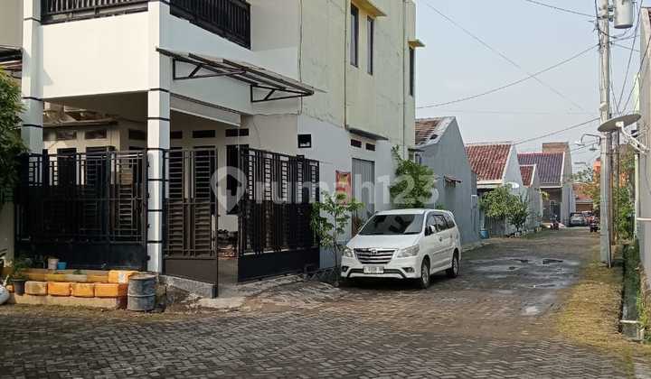 For Sale Dual-Purpose House on Jl. Dinar, Tlogosari, Semarang 2