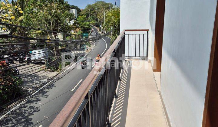 APARTMENT IS IN PERERENAN LOCATION 2