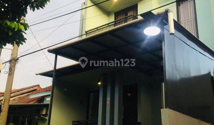 Rumah 3 Lantai Dlam Komplek Villa Dago Pamulang 2