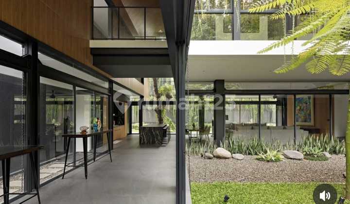 Rumah Modern Minimalis Jl. Brawijaya Jkt Sel