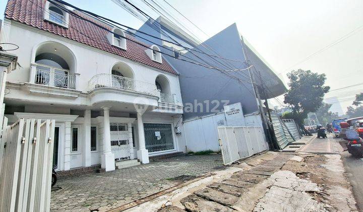 Commercial Space Common.rent Near Gandaria City, Jakarta Selatan