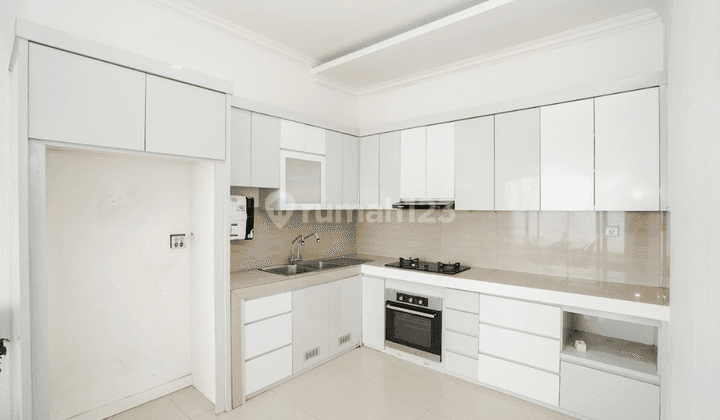Rumah Cantik 2 Lantai di Lingkungan Asri Bogor Nirwana Residence  7