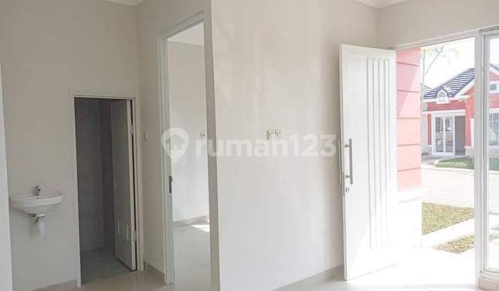 Rumah baru Bekasi Cantik SHM Bernuansa Eropa  9