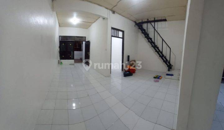 Rumah 2 Lantai di Salak Timur V Tanjung Duren Utara 2