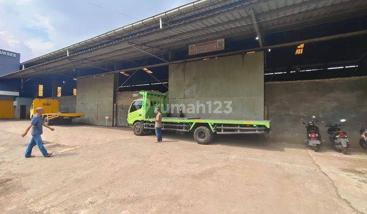 Gudang Strategis Ada Kantor di Kav Dpr Blok C, Tangerang 1