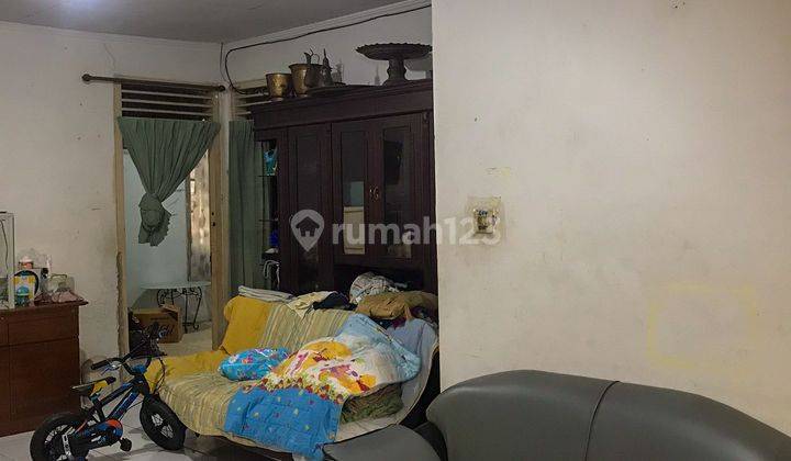 Rumah di Jalan mayang Tangerang kota SHM 1 lantai 2