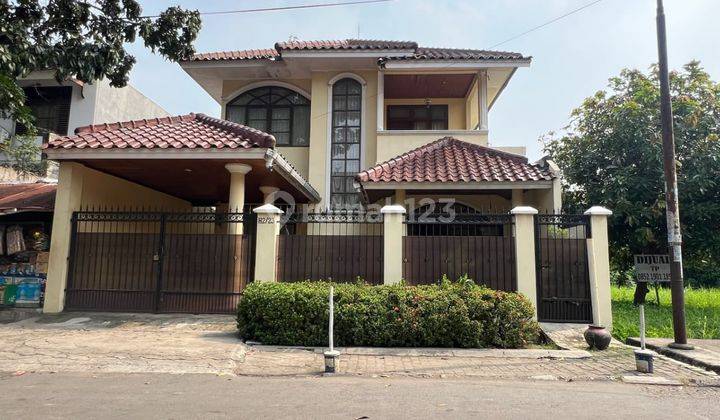 Dijual Rumah Besar Luas Lengkap Rapih Lingkungan Nyaman Di Griyaloka Bsd 1