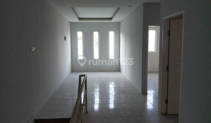 Dijual rumah di bojong indah 2 Lantai SHM Utara 6x17 2