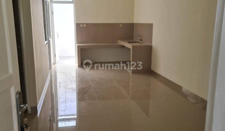  Rumah Unfurnished SHM - Sertifikat Hak Milik di Karawaci 1