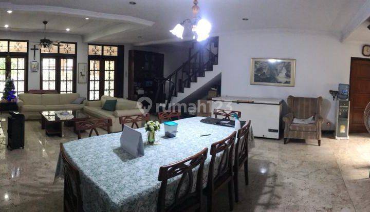 Dijual Rumah Sangat Luass So Big HGB Bagus di Tanjung Duren Timur 2