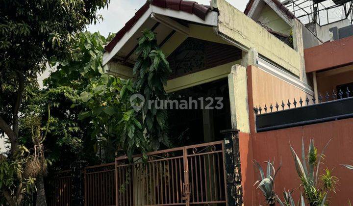 Dijual Rumah Tua di Villa Permata Karawaci Harga Paling Ok!! 1