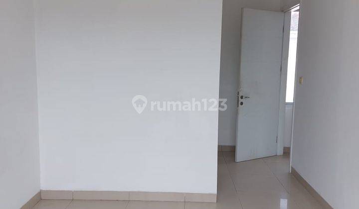 Dijual Rumah Nyaman Bagus Kece di GLC Unfurnished 2