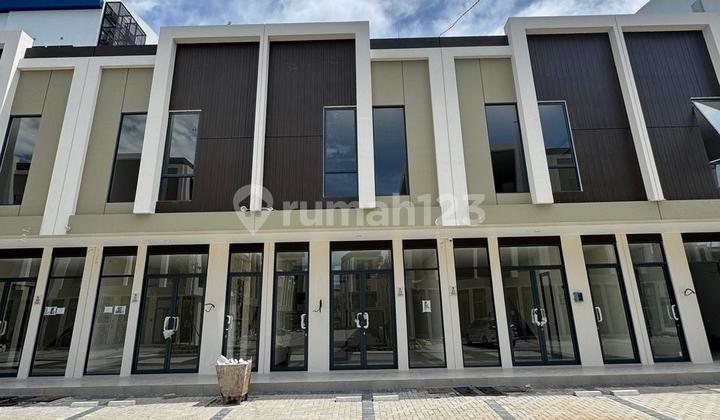 Disewakan Ruko Verona Junction Terlihat dari Jalan Raya Gading serpong 1