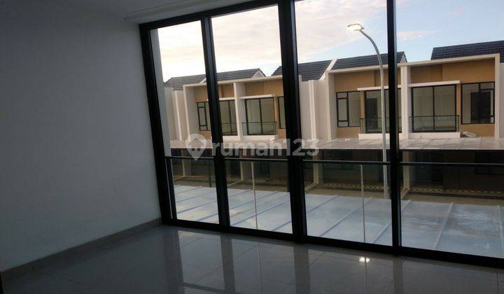 Dijual Rumah Minimalis Elit Milenial di PIK 2 1