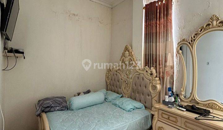 Dijual Rumah Bagus Semi Furnished Sudah Renov Termuraaahhh Di Casa Jardin 1