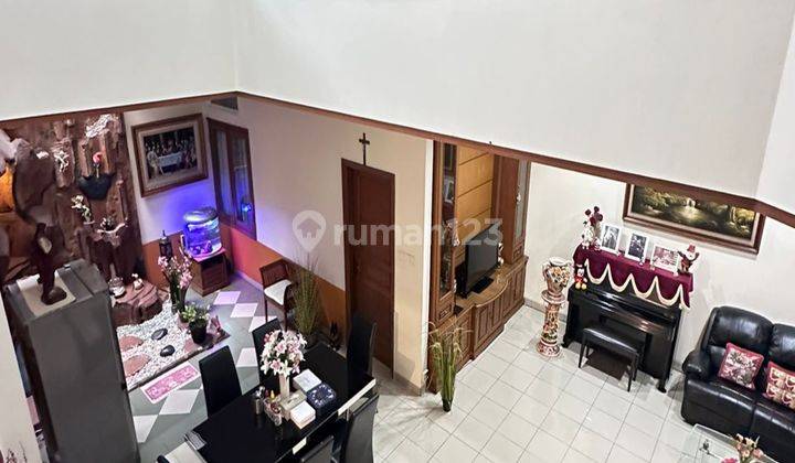 Dijual Rumah Minimalis Modern Luas Gigantic Bagus Di Permata Buana 2