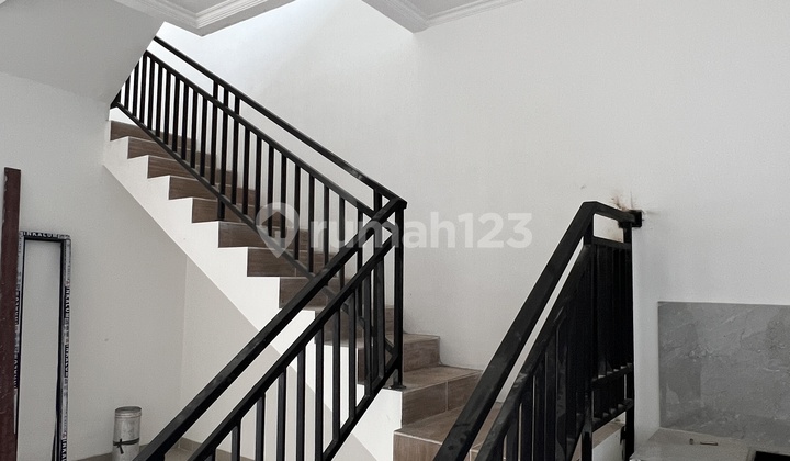 For Sale Brand New House in Cendana Meruya 3 Floors