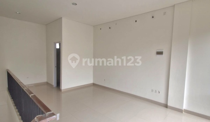 For Rent Shop House The Loop 3 floors BSD CITY