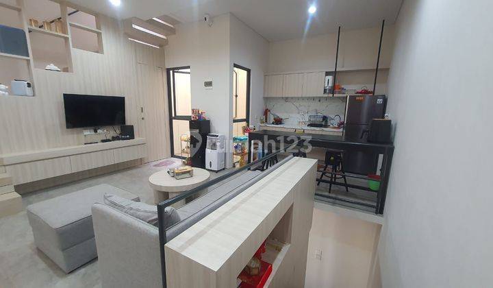 Dijual Rumah Full Furnished Murah di Tabebuya BSD 2