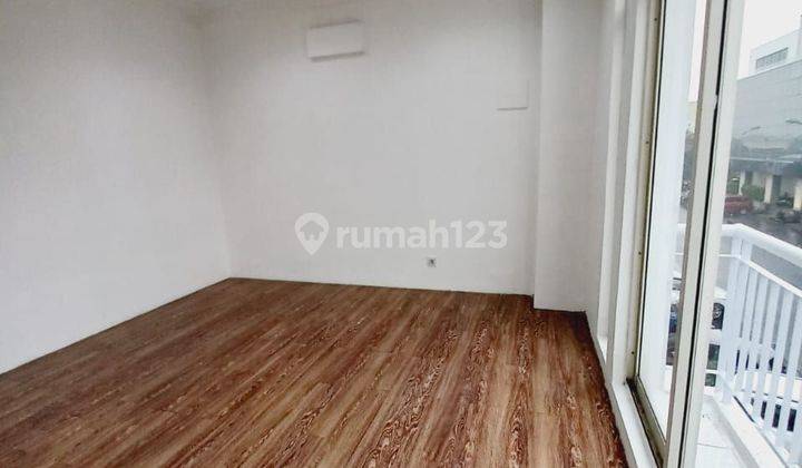 Dijual Rumah Bagus 2 Lantai Parkiran Luas Harga Wow Murahnya Di Alsut 1