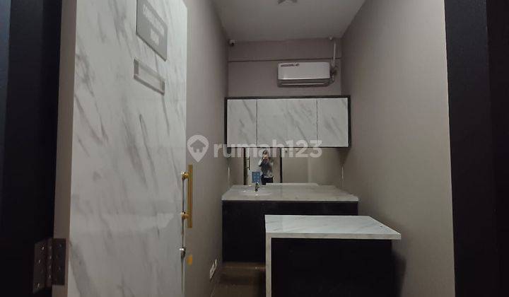 Disewakan Ruko Hoek Sangat Besar Luass Uwoww Strategis Di Taman Palem Lestari 2