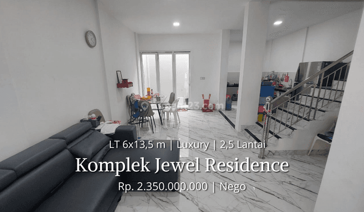 Dijual Rumah Mewah Komplek Jewel Residence Jalan Sidorukun Medan 1