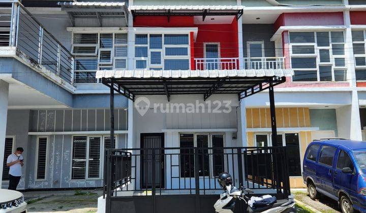 Disewakan Rumah Komplek Victoria Townhouse Daerah Titi Kuning 1