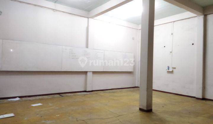 Disewakan 2 Unit Ruko Gandeng Jalan Iskandar Muda Medan Siap Huni 17