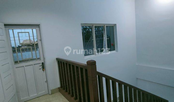 Disewakan Rumah Villa Cemara Komplek Cemara Hijau Semi Furnish 24